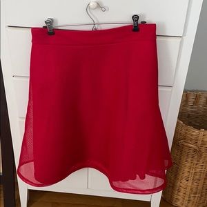 NY&Co. 7th Avenue Size L Red skirt w/ pockets